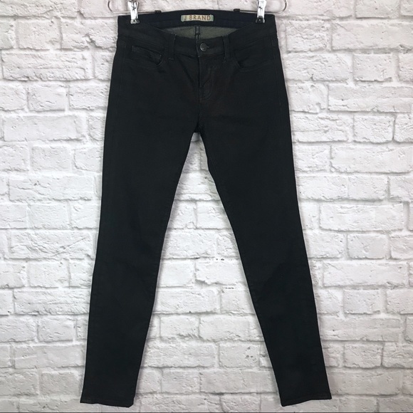 J Brand Denim - J Brand The Skinny Dark Rinse Venom Wash size 26